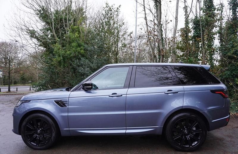 Used Land Rover Range Rover Sport HSE Dynamic 306 HP (225 kW) 2019 Blue SUV