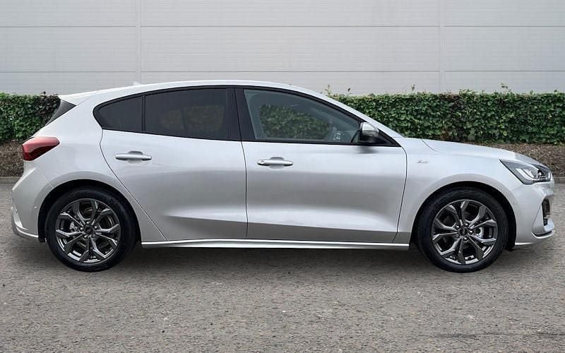 New Ford Focus ST-Line X 155 HP (114 kW) 2025 Black Hatchback