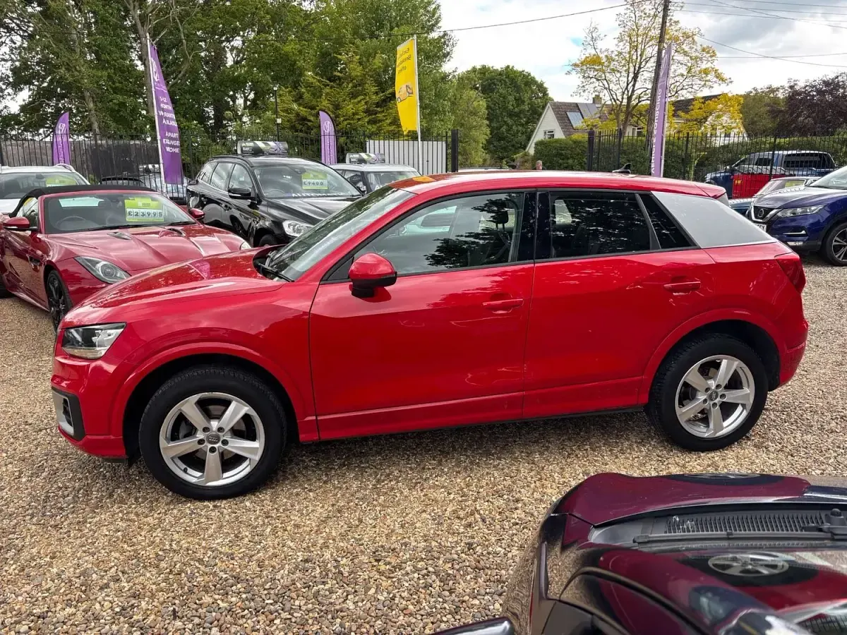 Used Audi Q2 Sport 116 HP (85 kW) 2019 Red SUV