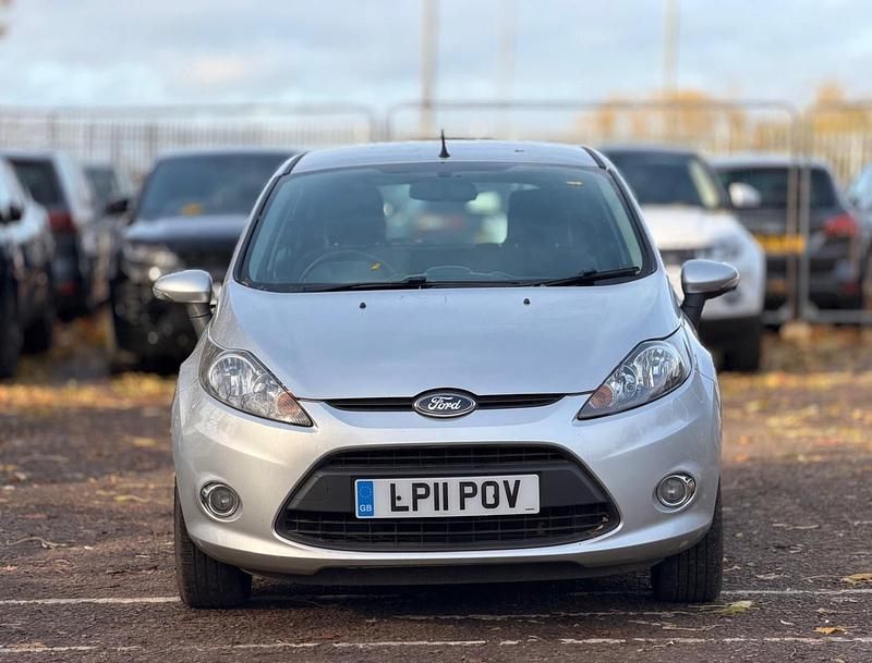 Used Ford Fiesta 82 HP (60 kW) 2011 Silver Hatchback