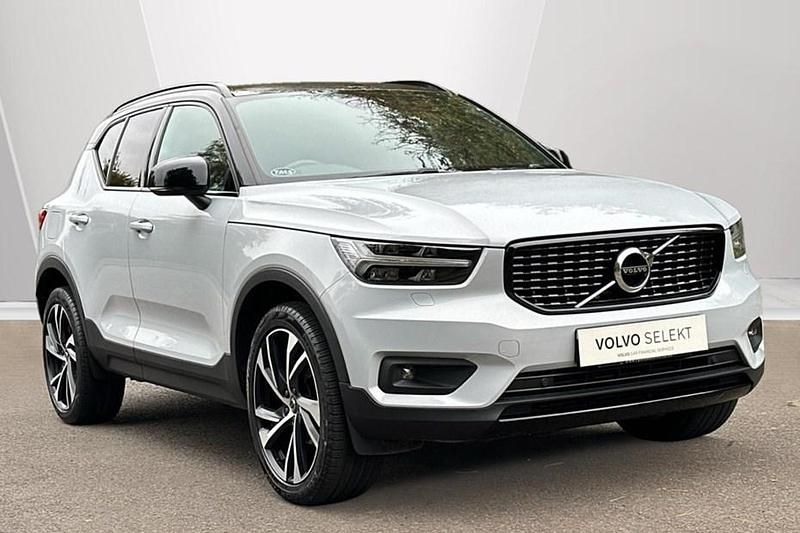 Used 2021 Volvo XC40 Inscription SUV | £21,666 (Super price) - Image 1/1