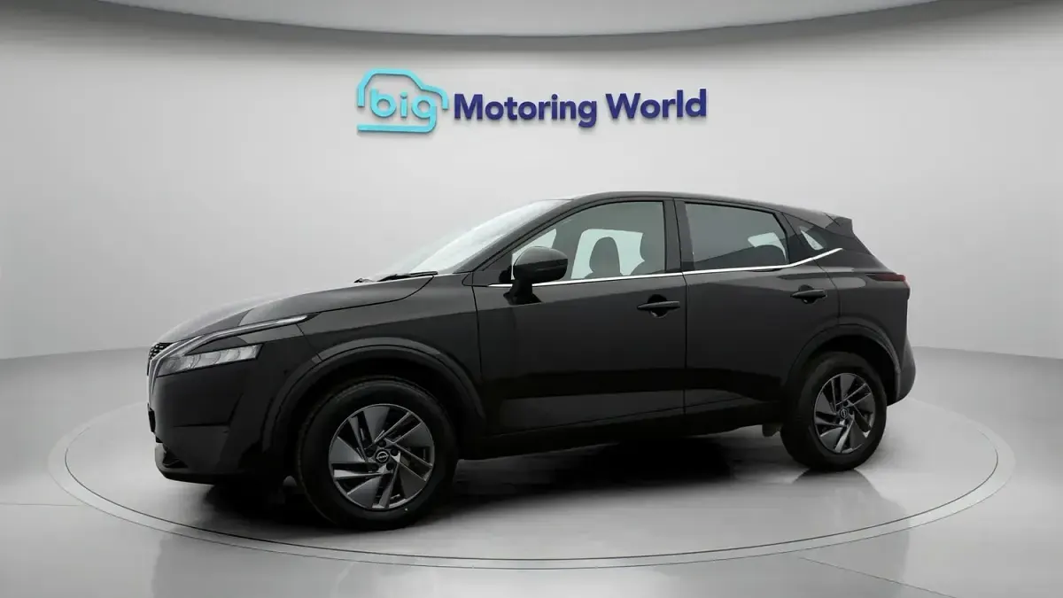 Used Nissan Qashqai Acenta Premium 2023 Black SUV