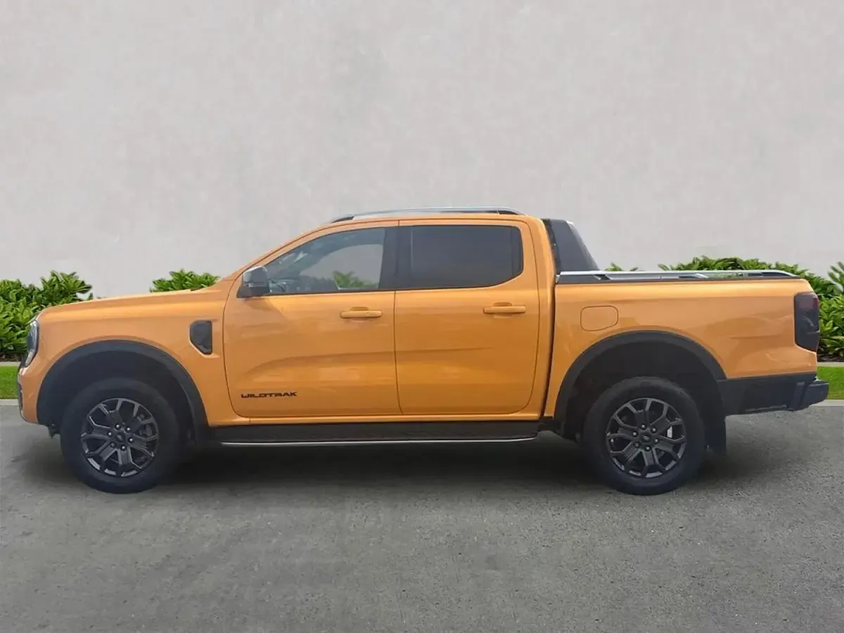 Used Ford Ranger Wildtrack 2023 Orange Pickup