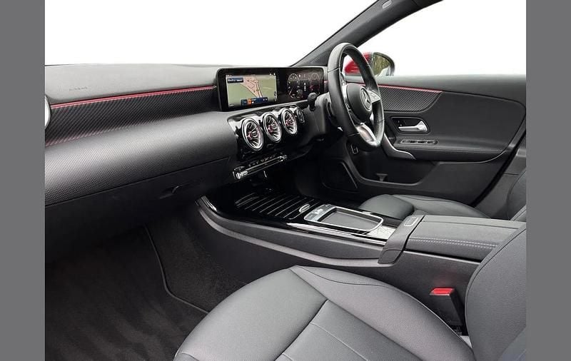 Used Mercedes A200 Executive 161 HP (118 kW) 2023 Red Sedan