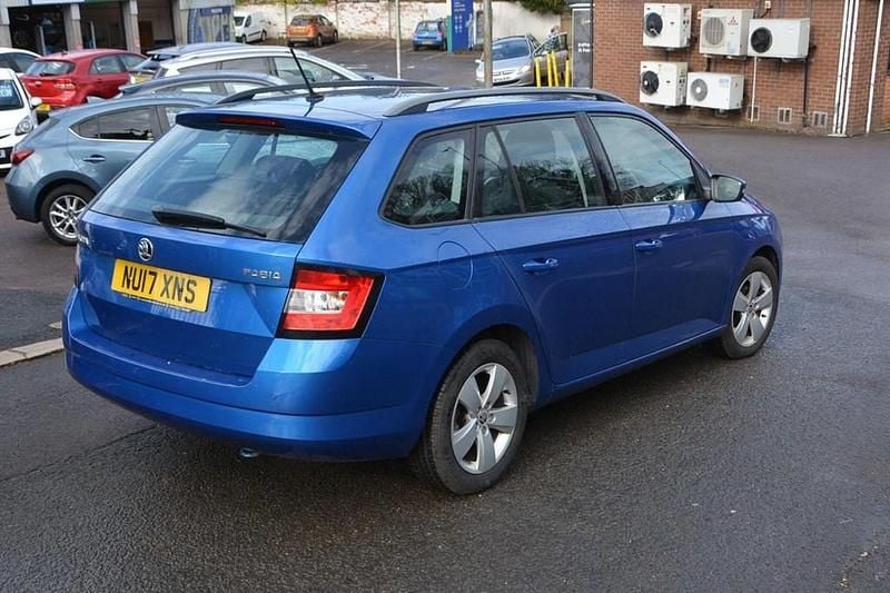 Used Skoda Fabia SE 2017 Blue Estate