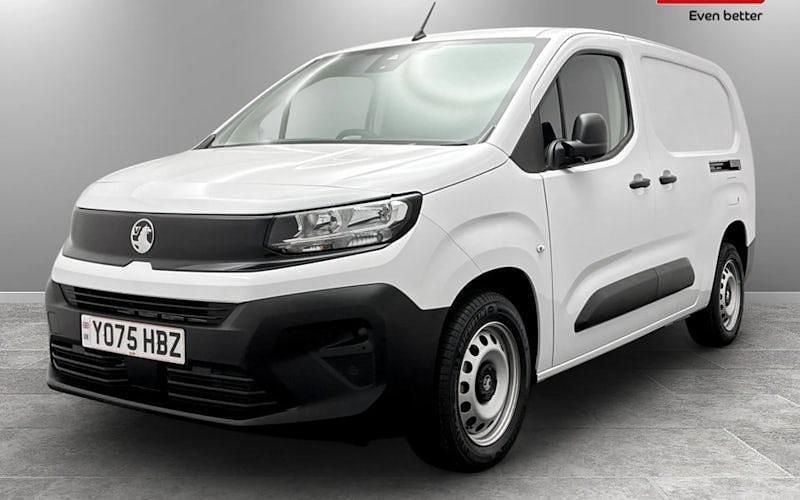New Vauxhall Combo 102 HP (75 kW) 2025 MPV
