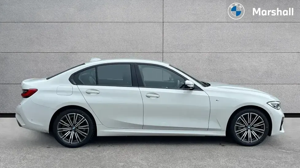 Used BMW 330 M Sport 288 HP (211 kW) 2020 White