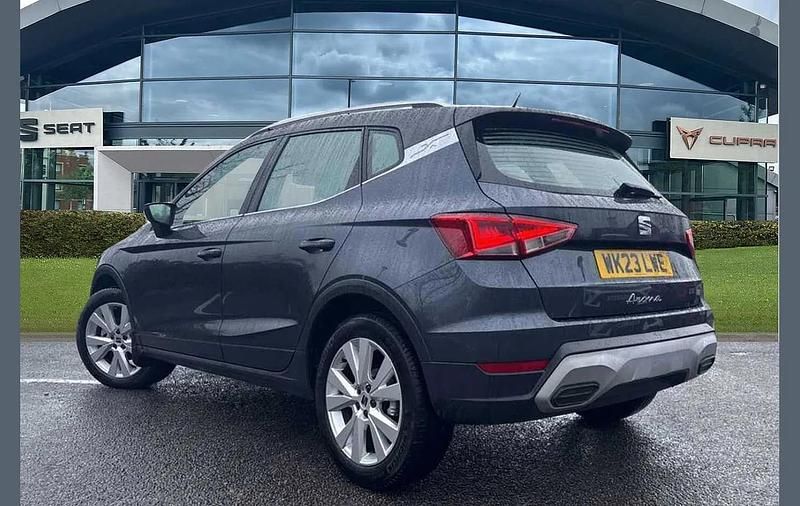 Used Seat Arona Xperience 108 HP (79 kW) 2023 Grey SUV