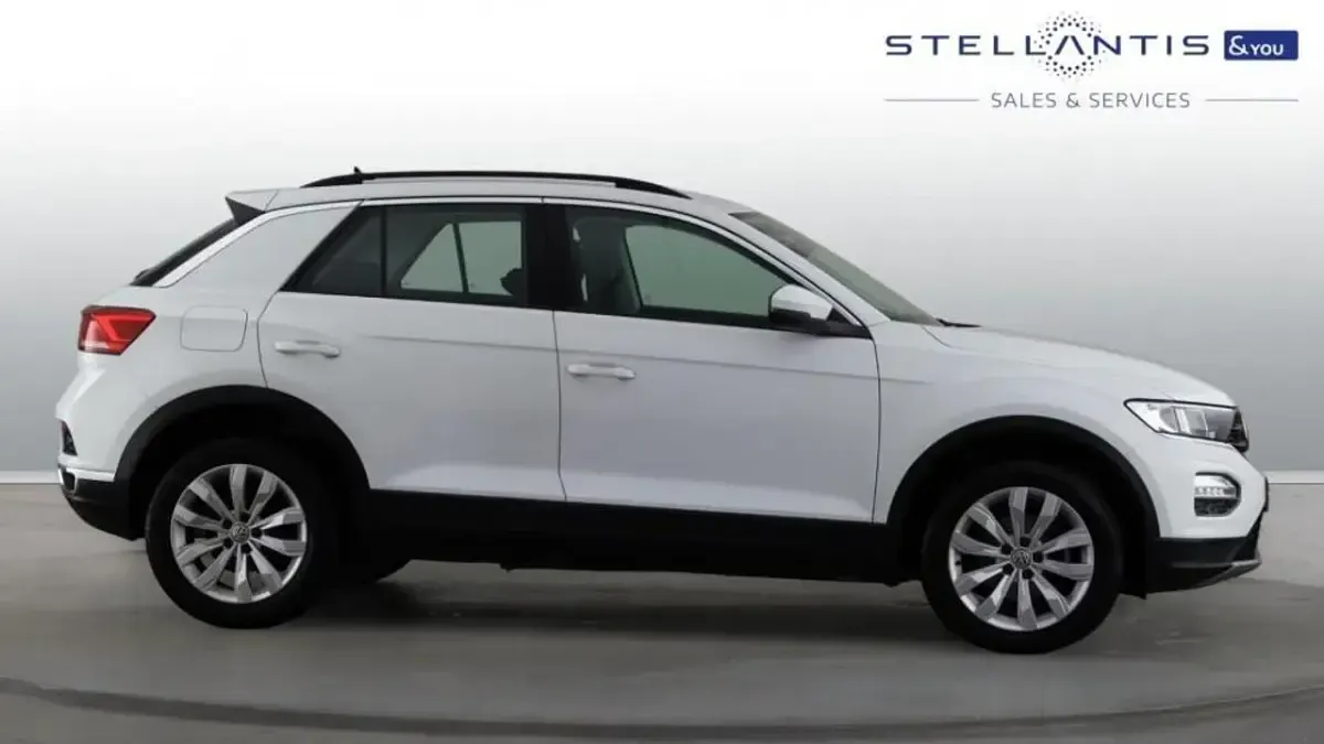 Używany VW T-Roc SE 148 KM (108 kW) 2020 Biały SUV