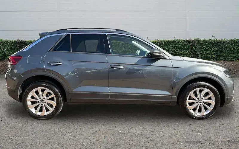 Used VW T-Roc Match 150 HP (110 kW) 2025 Grey SUV
