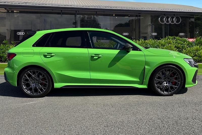 Used Audi RS3 Sportback Advanced 400 HP (294 kW) 2026 Green Hatchback