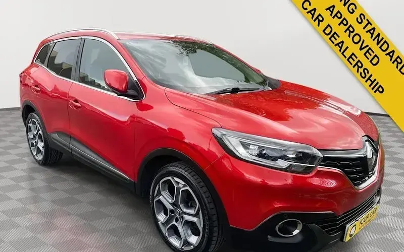 Usado Renault Kadjar Dynamique 140 CV (102 kW) 2018 Rojo SUV