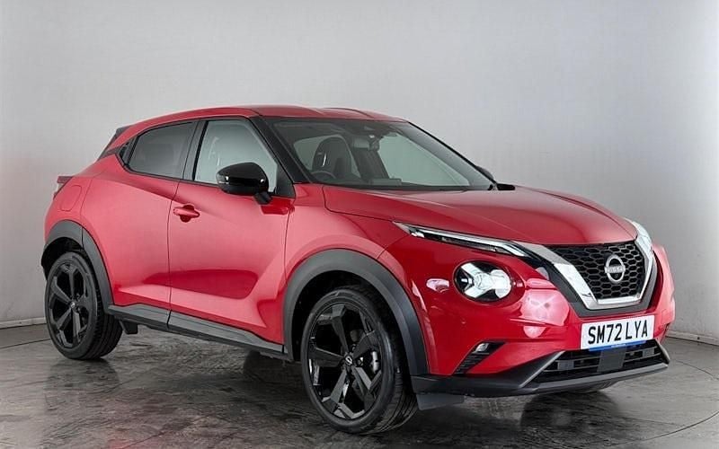 Used Nissan Juke Tekna 114 HP (83 kW) 2022 Red SUV