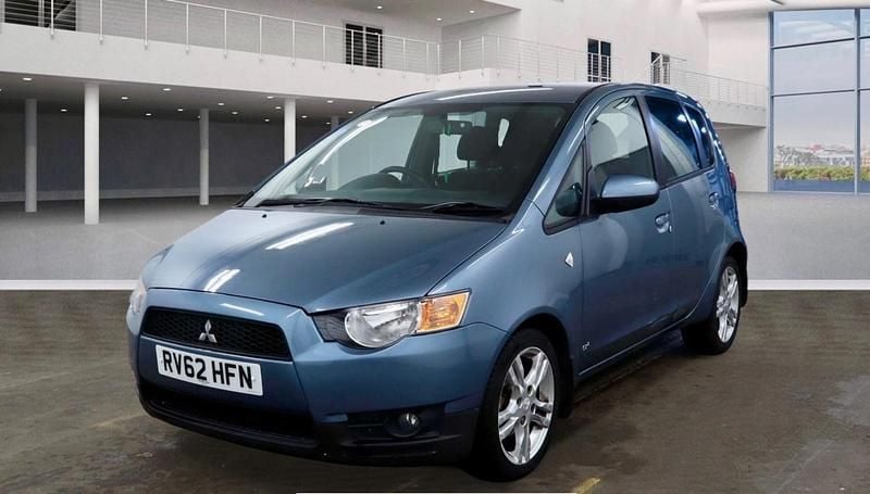 Used Mitsubishi Colt 2013 Blue Hatchback