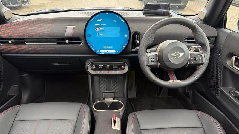 Begagnad Mini Cooper Hatch 113 kW (154 HK) 2026 Blå Halvkombi