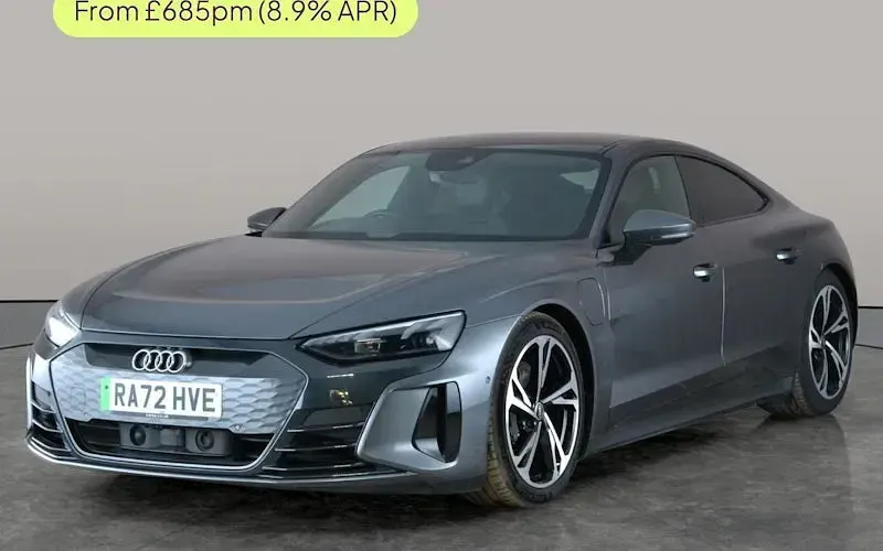 Second-hand Audi e-tron GT quattro Comfort 389 kW (530 CP) 2023 Berlinǎ