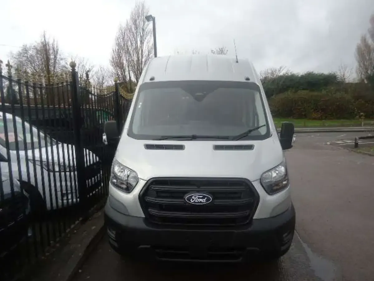 Used Ford Transit Trend 130 HP (95 kW) 2024 Silver