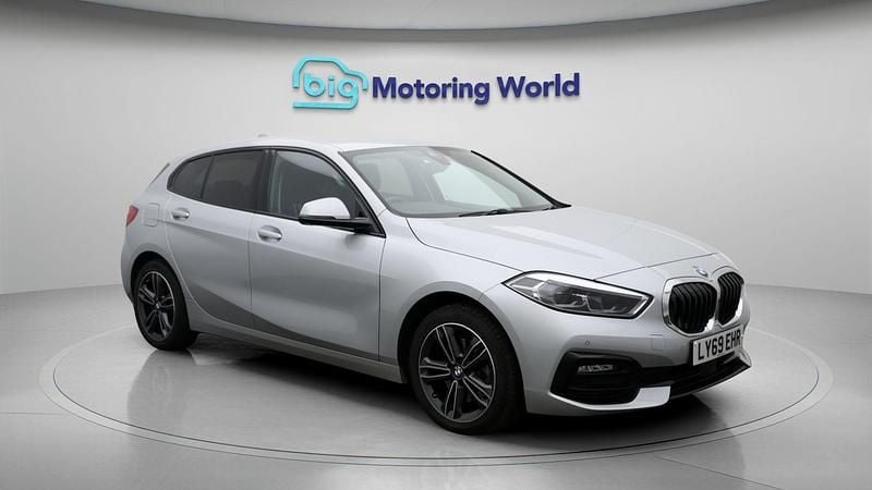 Used 2020 BMW 118 Sport Line Hatchback | £16,600 (Good price) - Image 1/4