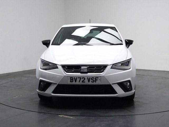 Used Seat Ibiza FR Sport 110 HP (80 kW) 2023 White Hatchback