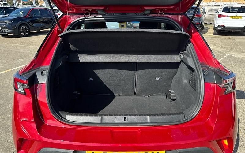 Used Vauxhall Mokka SRi 131 HP (96 kW) 2022 Red SUV