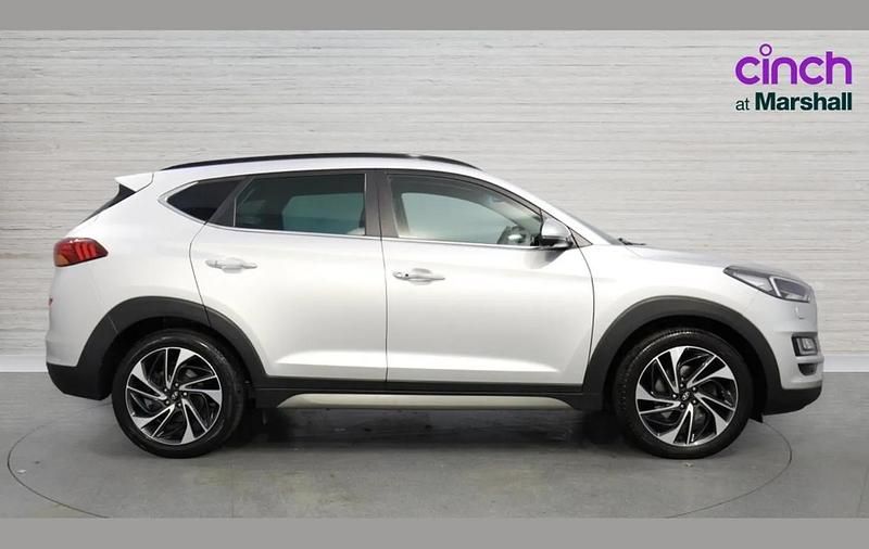 Used Hyundai Tucson Premium SE 177 HP (130 kW) 2019 Silver SUV