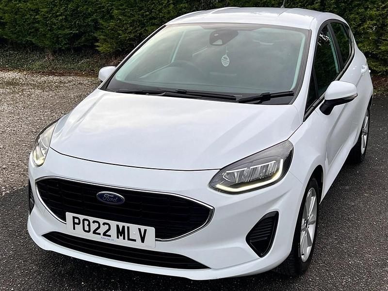 Used Ford Fiesta Trend 100 HP (73 kW) 2022 White Hatchback