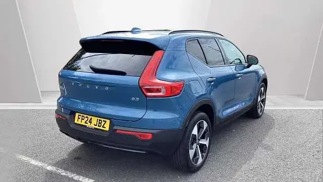 Used Volvo XC40 Ultimate 161 HP (118 kW) 2024 Blue SUV