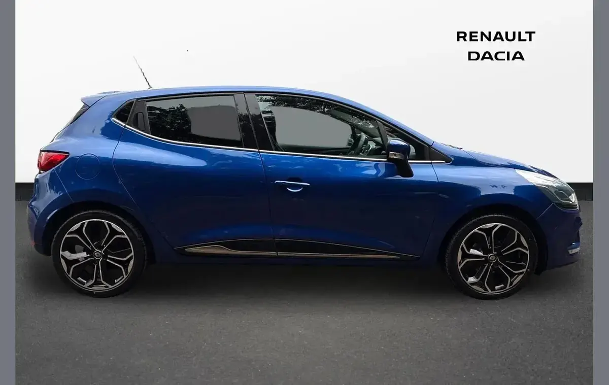 Used Renault Clio Iconic 76 HP (55 kW) 2019 Iron blue  Hatchback