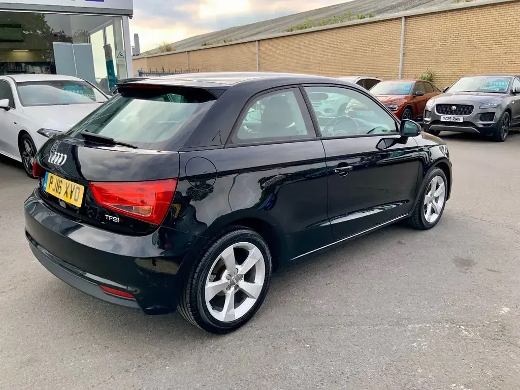 Usado Audi A1 Sport 2016 Preto Citadino