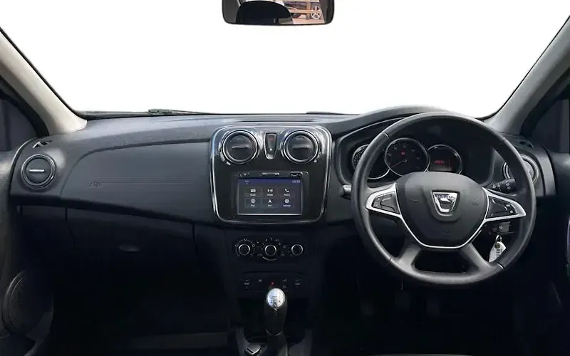 Used Dacia Sandero Lauréate 90 HP (66 kW) 2018 Grey Hatchback