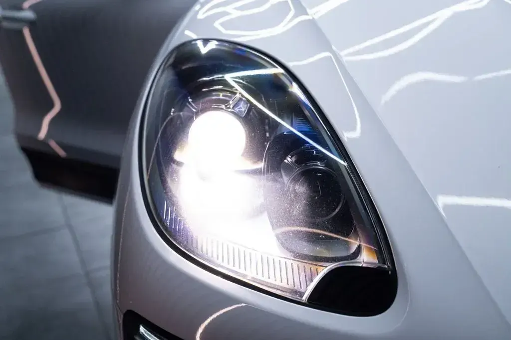 Used Porsche Macan 360 HP (264 kW) 2016 White SUV