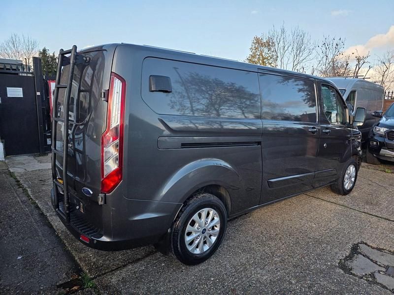 Used Ford Transit Custom Limited 170 HP (125 kW) 2019 Grey Van