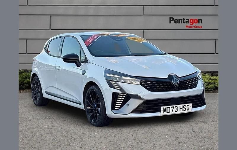 White Used 2023 Renault Clio V Esprit Alpine Hatchback | £17,750 (A bit pricey) - Image 1/4