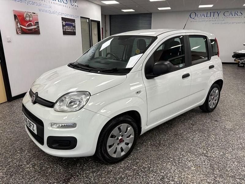 Used Fiat Panda Pop 69 HP (50 kW) 2016 White Hatchback