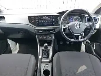Begagnad VW Polo Match 95 HK (69 kW) 2021 Blå Halvkombi