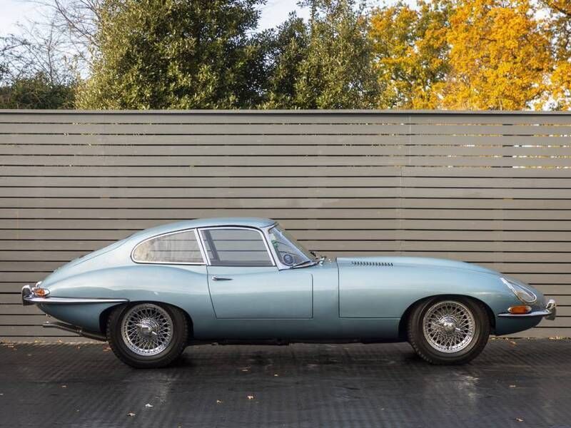Used Jaguar E-Type 207 HP (152 kW) 1965 Blue Coupe