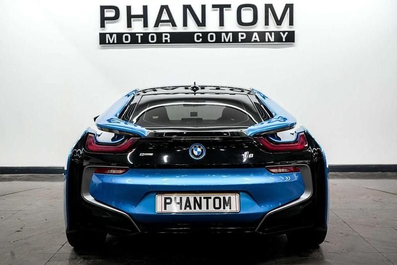 Used BMW i8 Comfort Edition 362 HP (266 kW) 2016 Blue Coupe