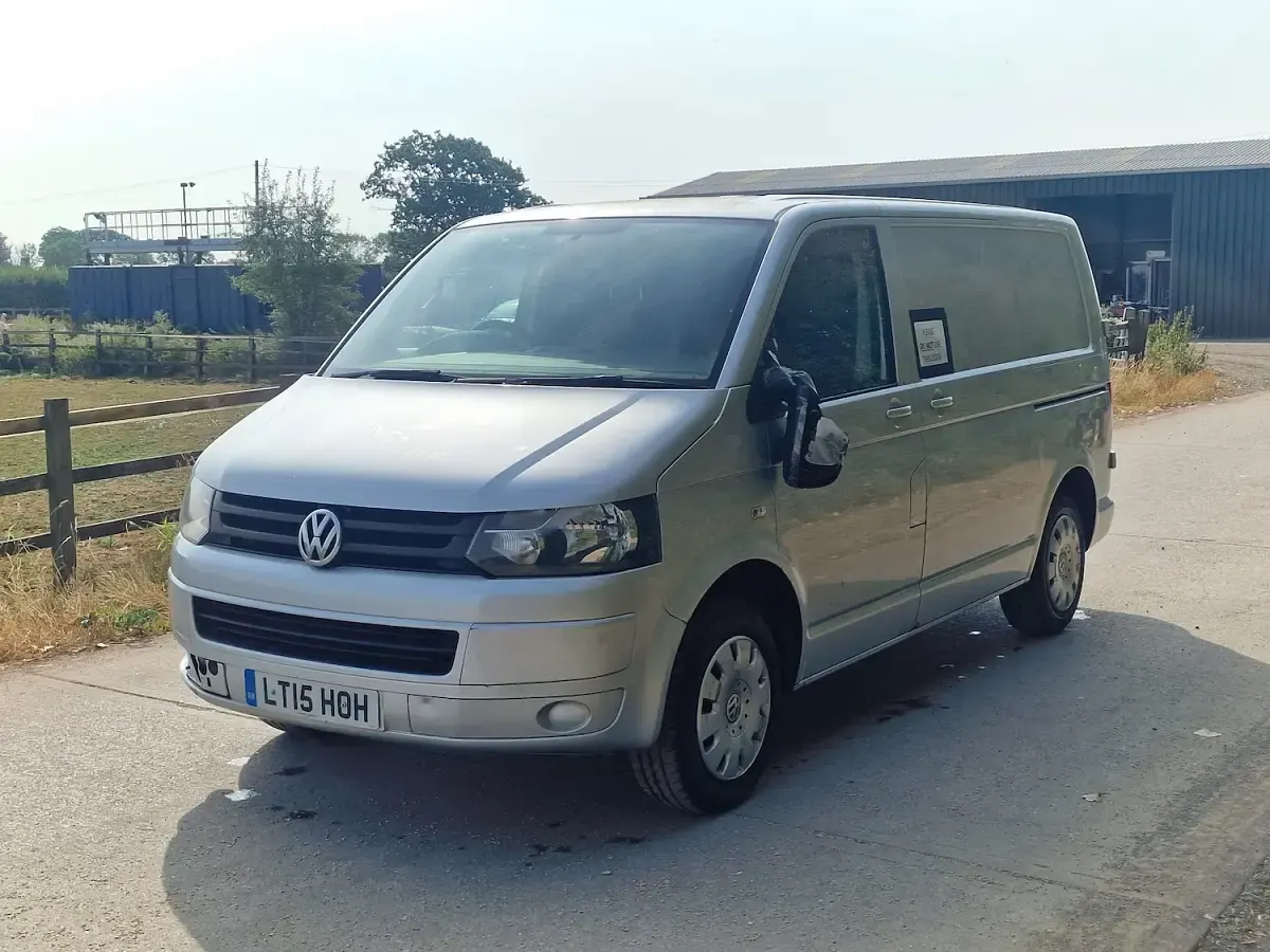 Used VW T5 101 HP (74 kW) 2015 Silver Van