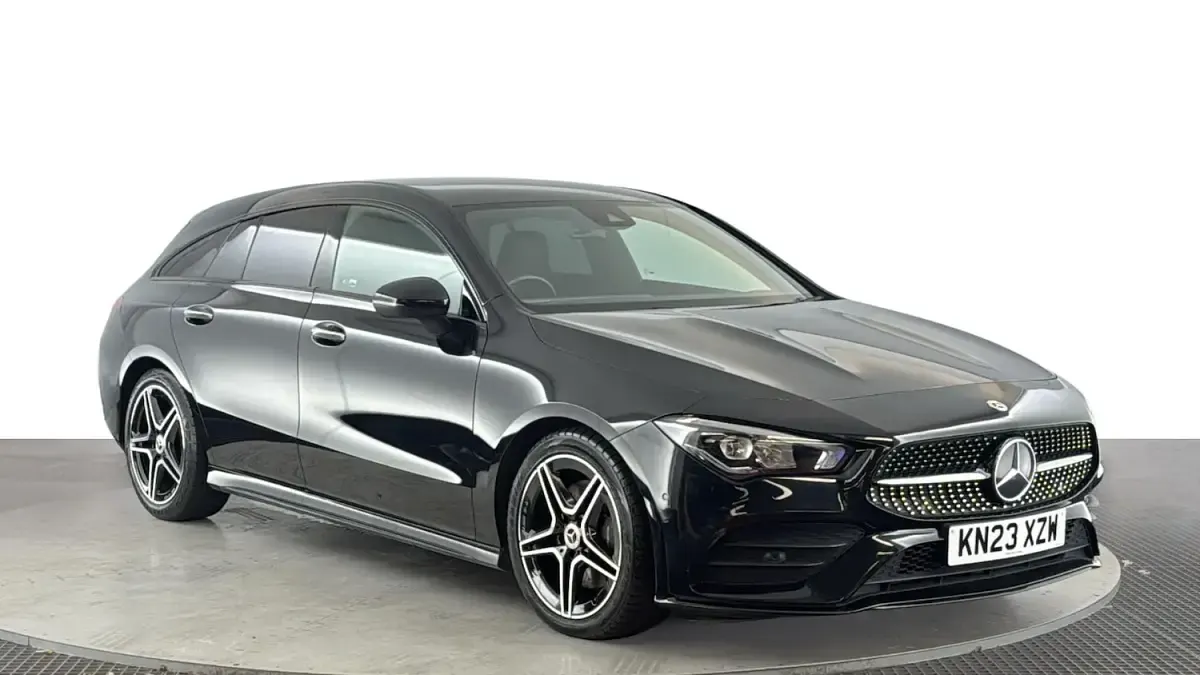 Used Mercedes CLA200 Shooting Brake AMG line 163 HP (119 kW) 2023 Black Estate
