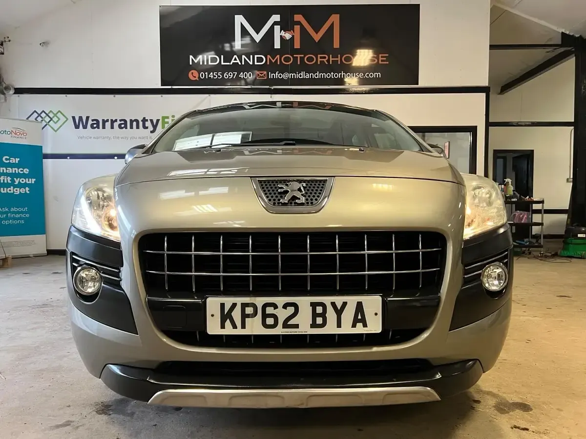 Used Peugeot 3008 Allure 115 HP (84 kW) 2012 Grey Estate