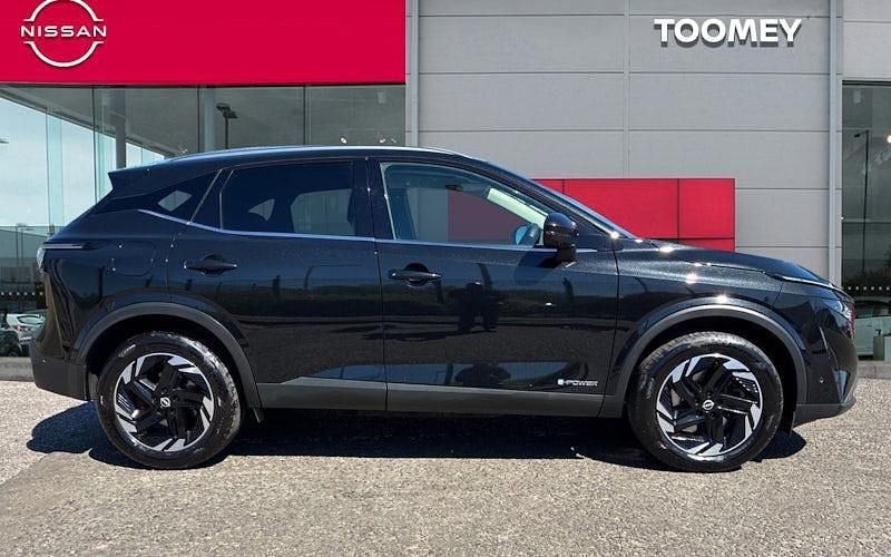 Used Nissan Qashqai N-Connecta 190 HP (139 kW) 2025 Black SUV