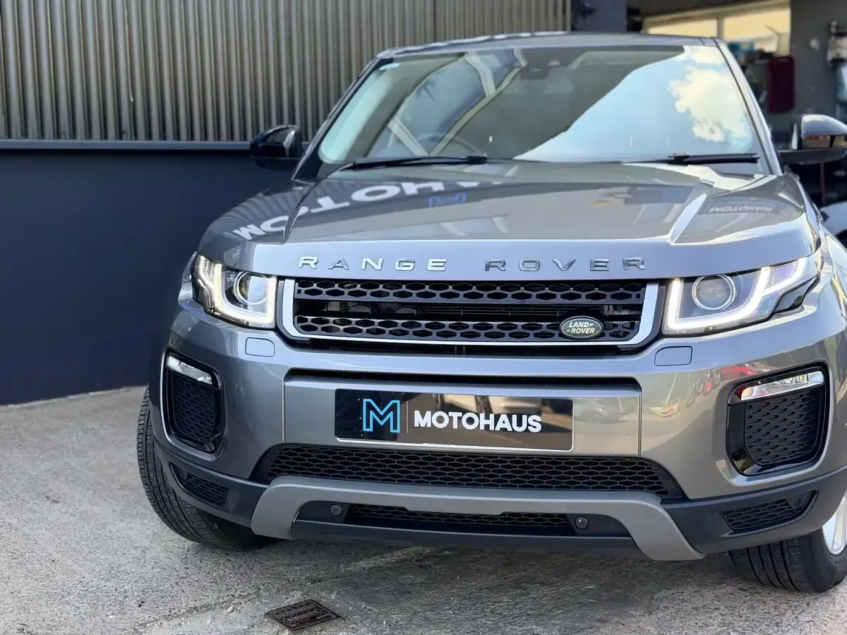 Used Land Rover Range Rover evoque SE 180 HP (132 kW) 2019 Grey SUV