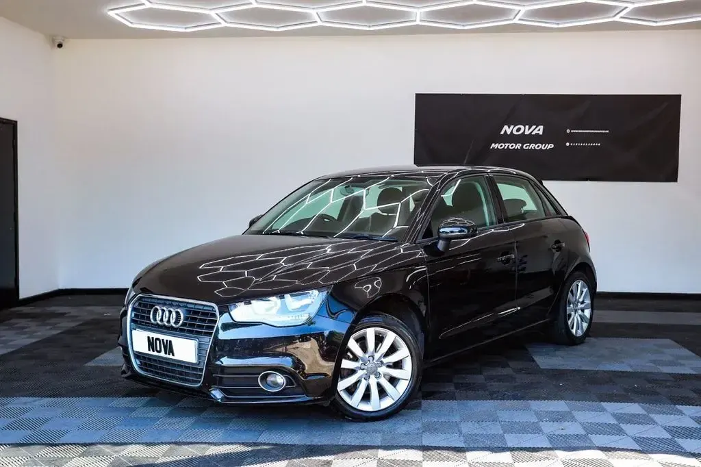 Used Audi A1 Sport 105 HP (77 kW) 2012 Black Hatchback