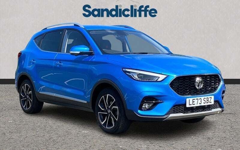 Metallic battersea blue Used 2022 MG ZS Exclusive Sedan | £14,350 (Fair price) - Image 1/4