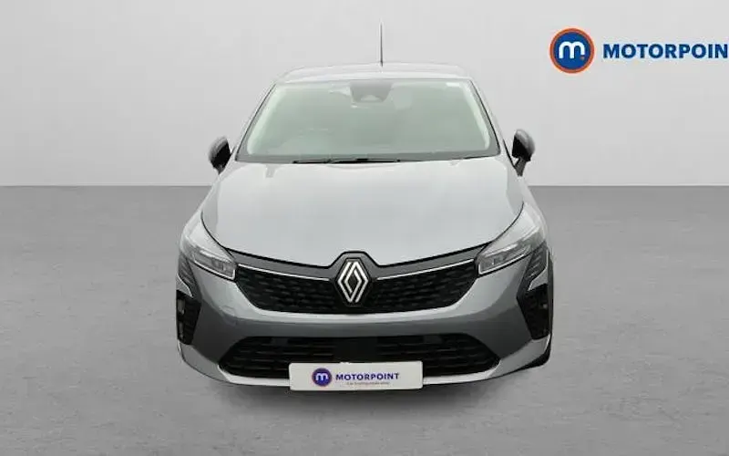 Used Renault Clio Evolution 143 HP (105 kW) 2025 Hatchback