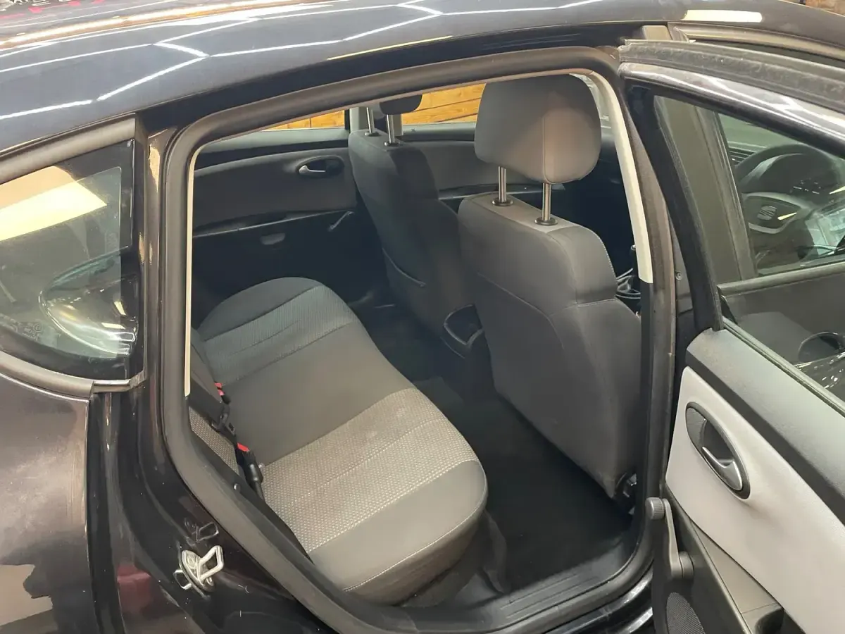 Used Seat Leon 2011 Black Hatchback