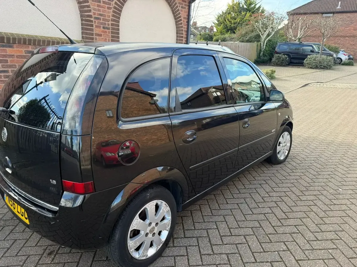 Used Vauxhall Meriva Design Edition 2006 Black MPV