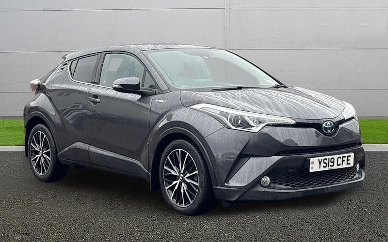 Used Toyota C-HR 122 HP (89 kW) 2018 Grey SUV