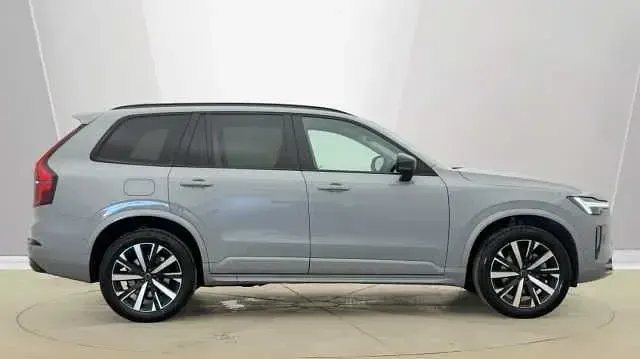Used Volvo XC90 Plus 247 HP (181 kW) 2026 SUV
