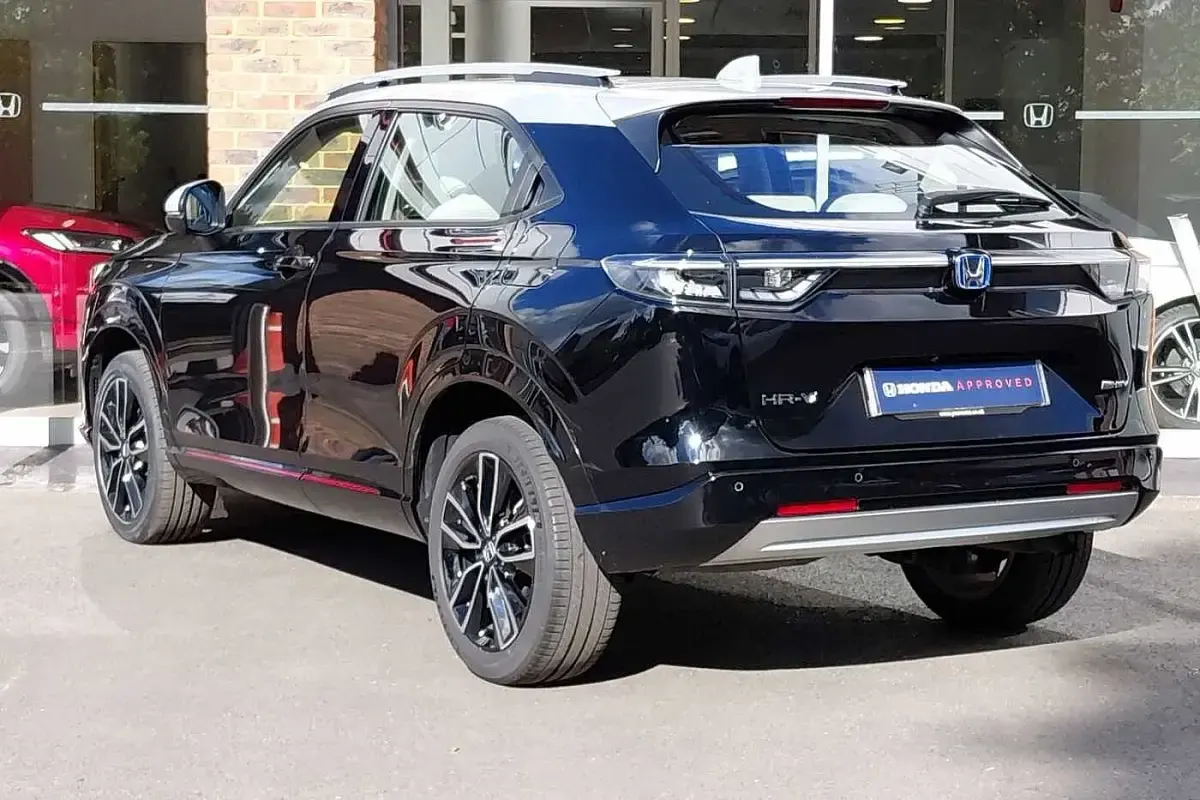 Used Honda HR-V Advance 131 HP (96 kW) 2023 Crystal black SUV